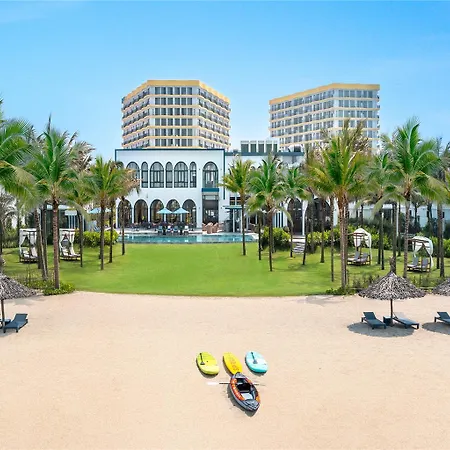 Wyndham Hoi An Royal Beachfront Resort-3